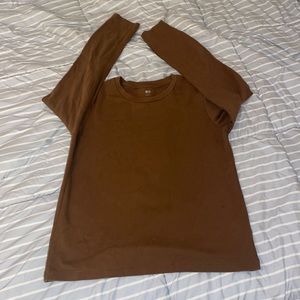 UniQlo Longsleeve